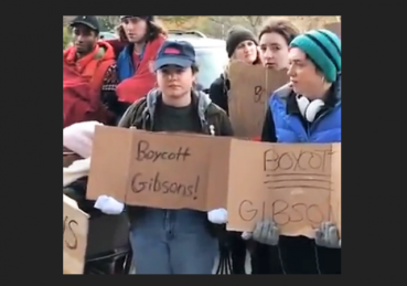 Gibsons-Bakery-Oberlin-College-Protest-Boycott-Gibsons-1-e1557786422886